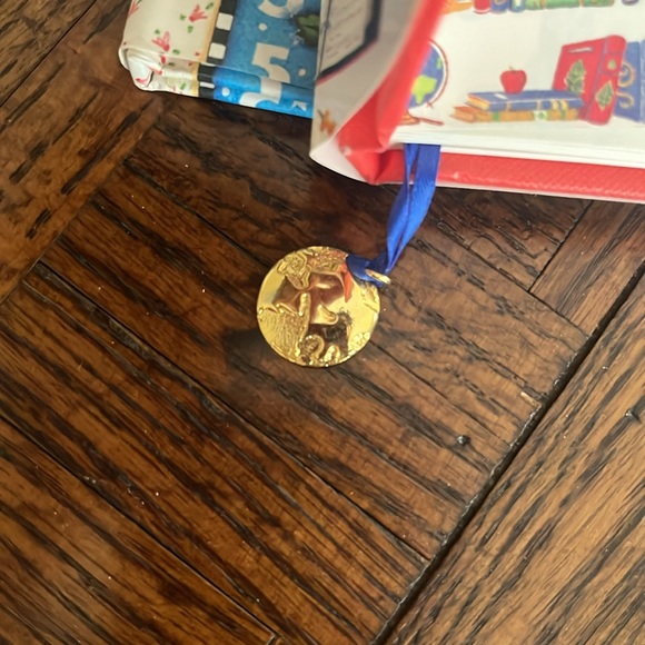 Teacher small book gift bundle - Picture 4 of 5